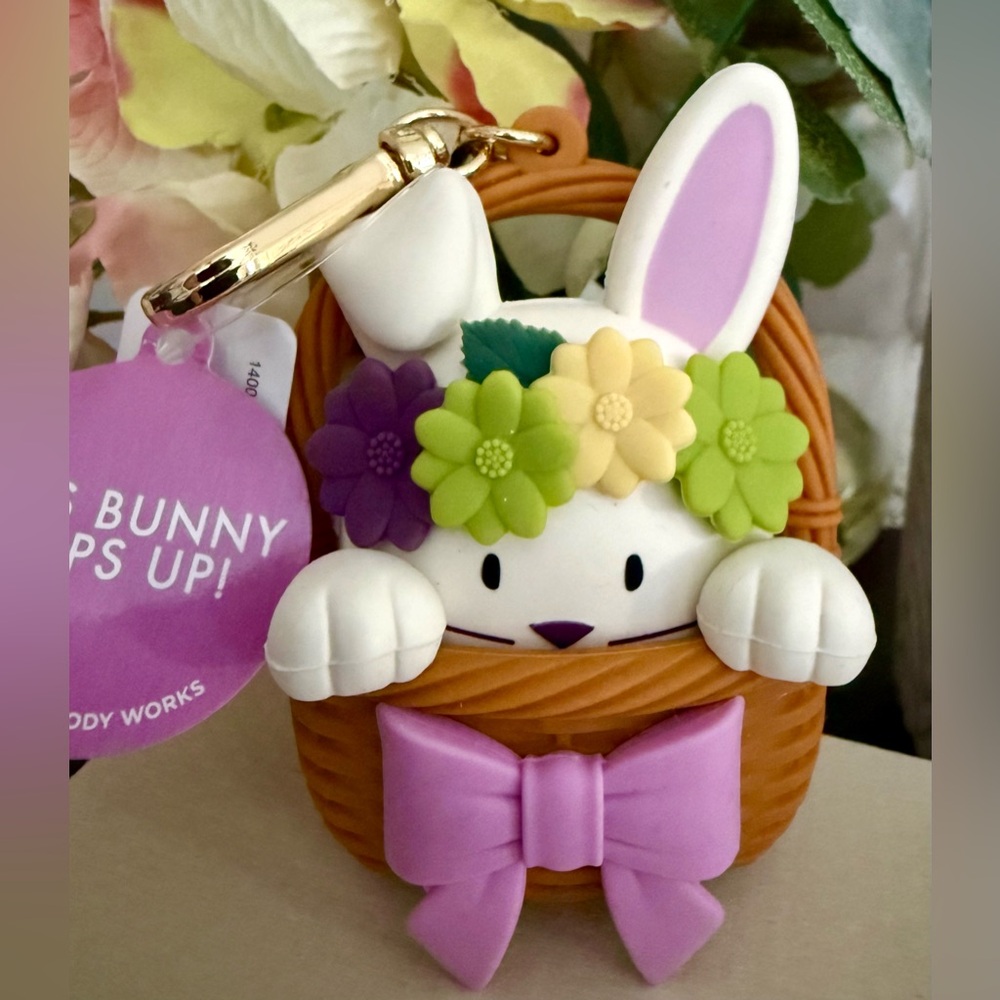 🆕🐰 BATH & BODY WORKS LIMITED EDITION  “SPRING BUNNY IN BASKET” POCKETBAC HOLDER - Picture 2 of 6